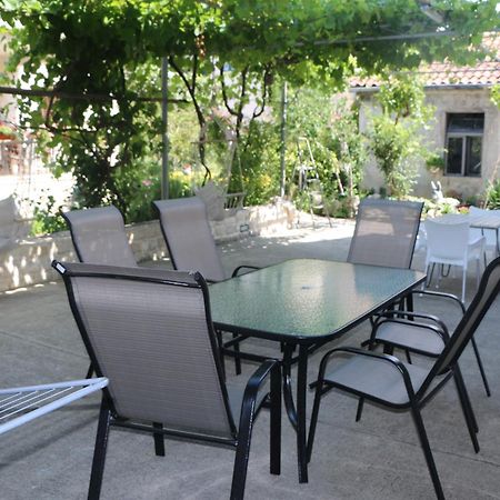 Apartment Grgas-Tucilo ซาบลาเช ภายนอก รูปภาพ