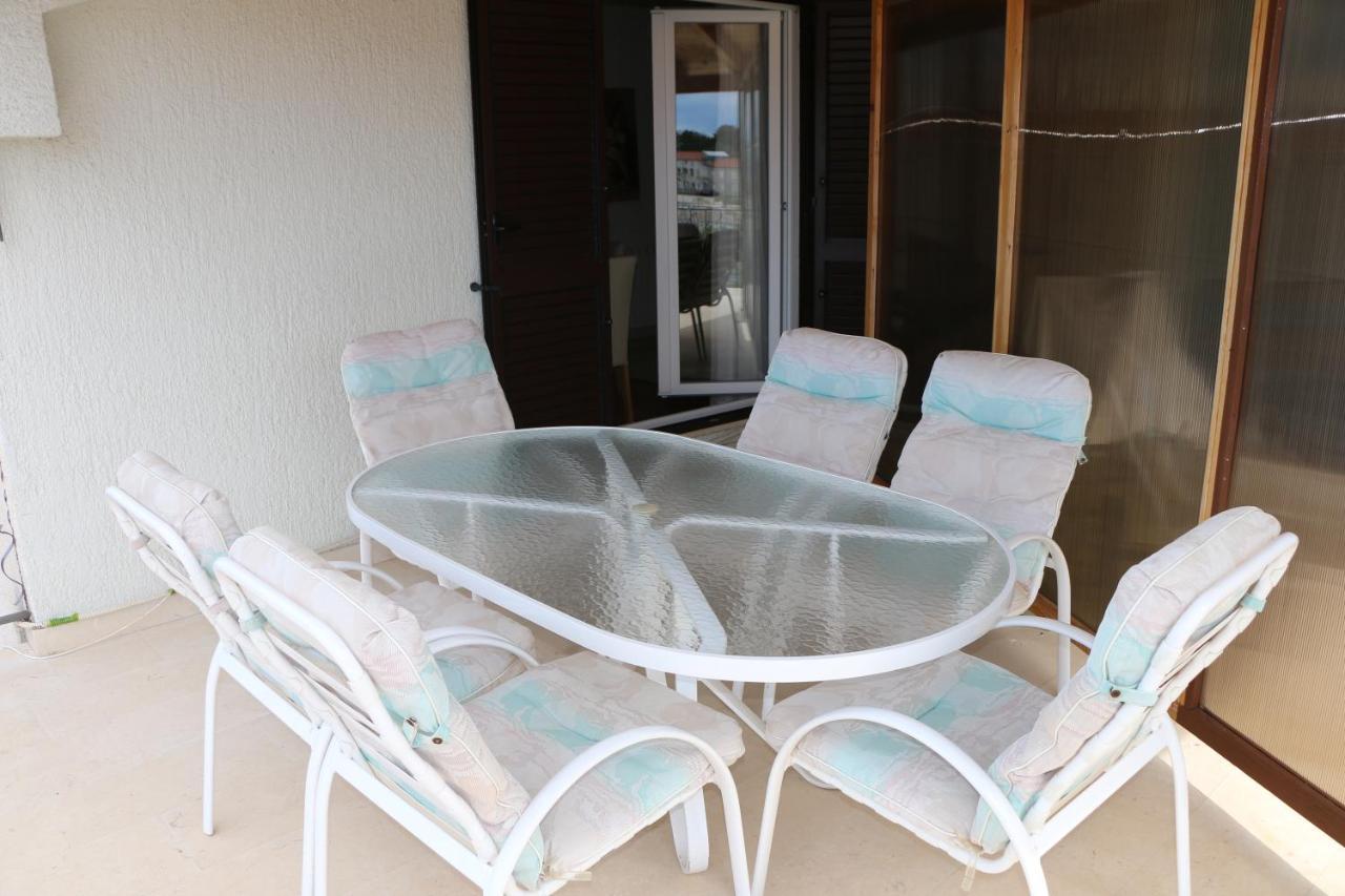 Apartment Grgas-Tucilo ซาบลาเช ภายนอก รูปภาพ