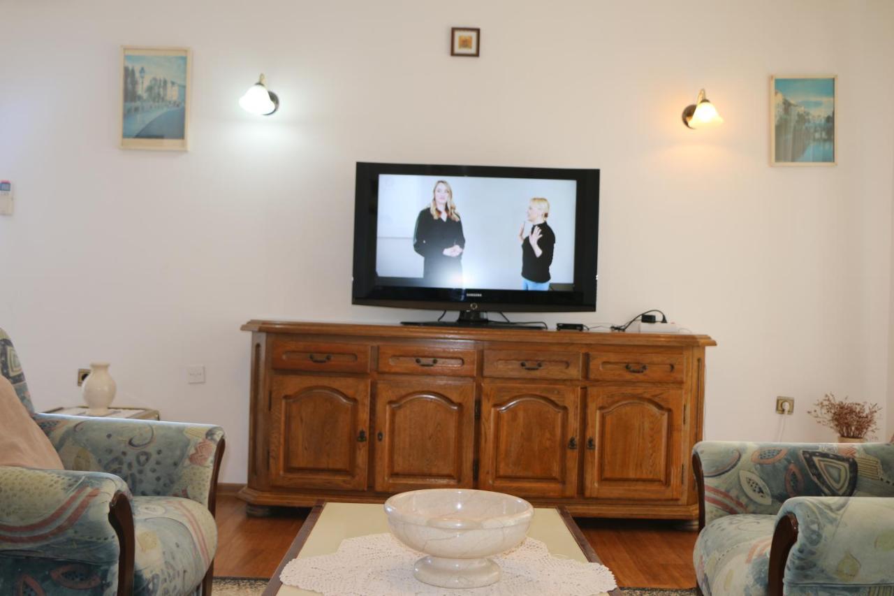 Apartment Grgas-Tucilo ซาบลาเช ภายนอก รูปภาพ
