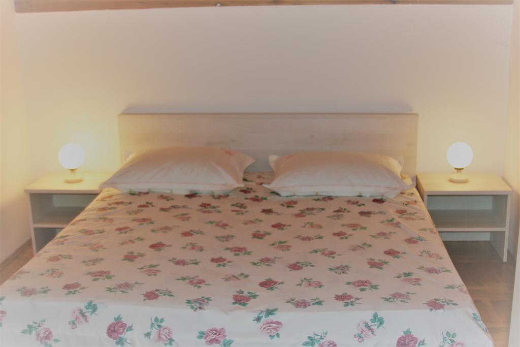 Apartment Grgas-Tucilo ซาบลาเช ภายนอก รูปภาพ